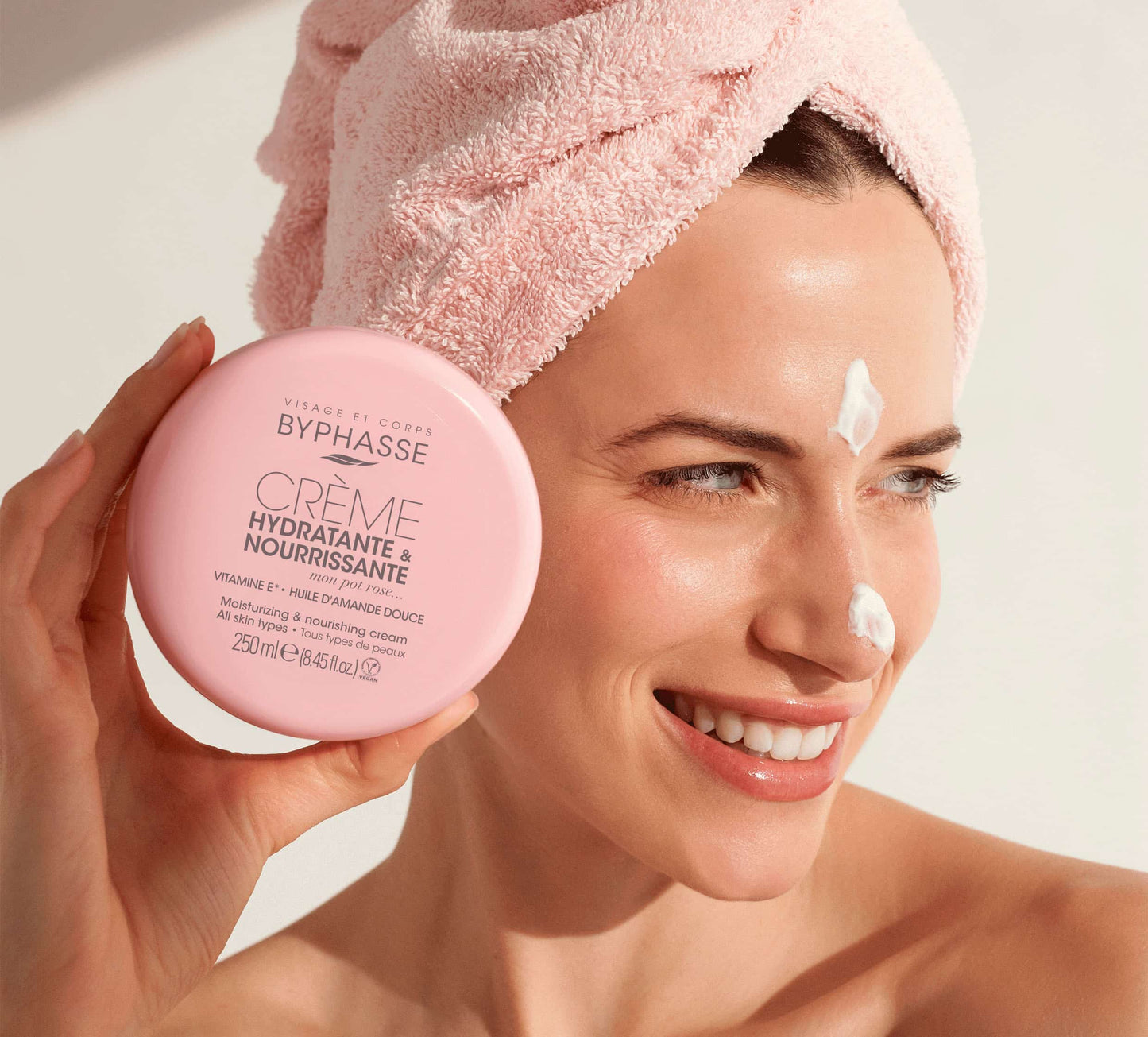 BYPHASSE - CREME SOIN HYDRATANT ET NOURISSANT 250ML + 35 DISQUES OFFERTS